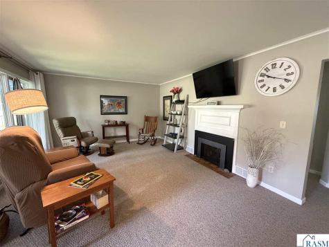 805 S Broadway New Ulm MN 56073