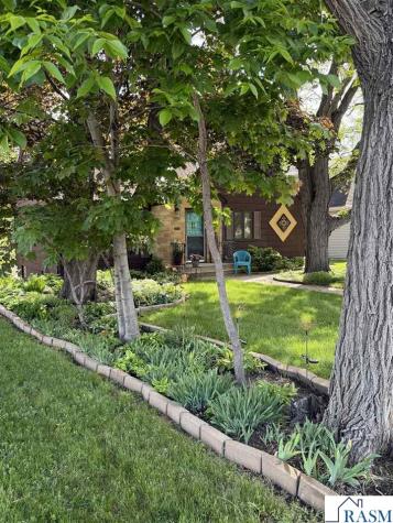 805 S Broadway New Ulm MN 56073