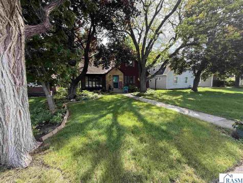 805 S Broadway New Ulm MN 56073