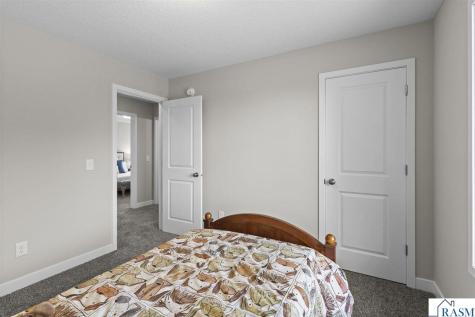 337 Ridge Road Le Sueur MN 56058