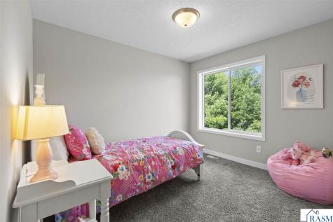 337 Ridge Road Le Sueur MN 56058
