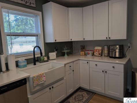 829 Center Street North Mankato MN 56003