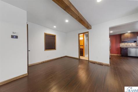 1406 3rd Avenue Mankato MN 56001