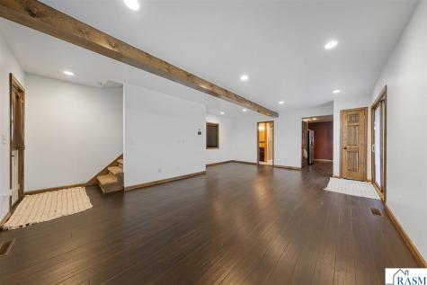 1406 3rd Avenue Mankato MN 56001