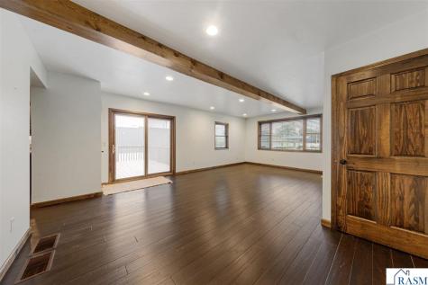1406 3rd Avenue Mankato MN 56001