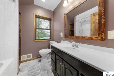 1406 3rd Avenue Mankato MN 56001