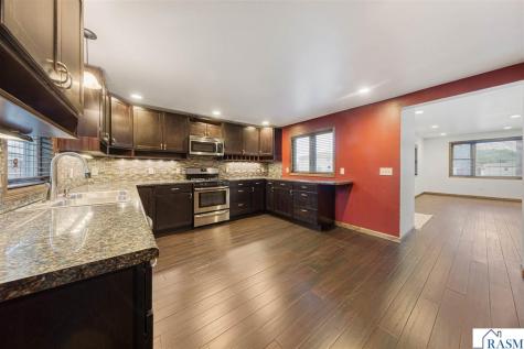1406 3rd Avenue Mankato MN 56001