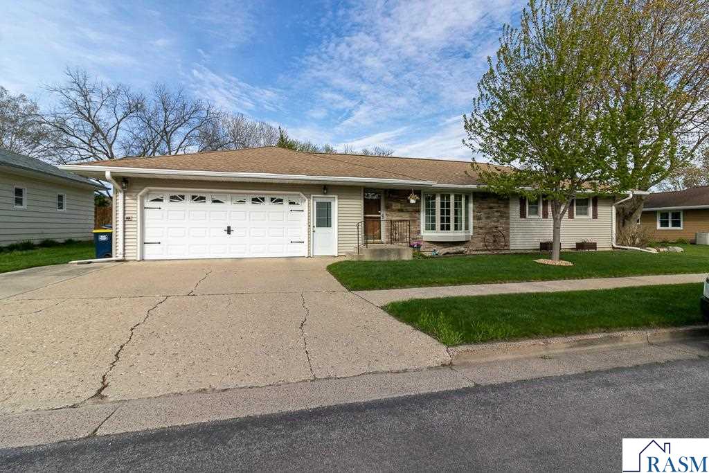 6 Hazelwood Avenue New Ulm MN 56073