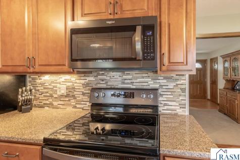 6 Hazelwood Avenue New Ulm MN 56073