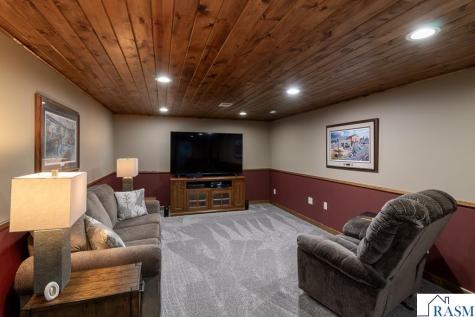 6 Hazelwood Avenue New Ulm MN 56073