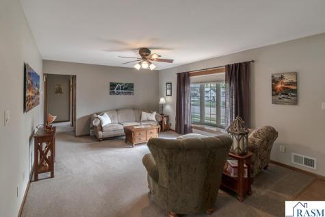 6 Hazelwood Avenue New Ulm MN 56073
