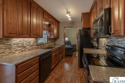 6 Hazelwood Avenue New Ulm MN 56073