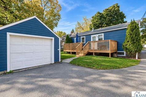 547 E Main Street Owatonna MN 55060