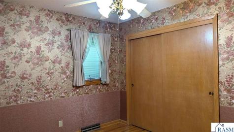312 Maywood Avenue Eagle Lake MN 56024