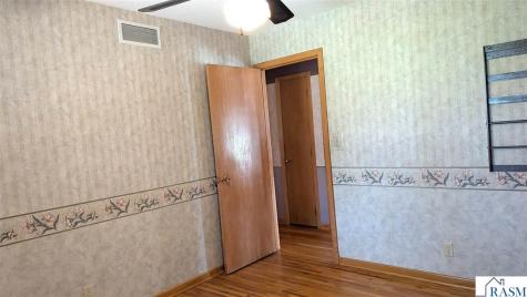 312 Maywood Avenue Eagle Lake MN 56024