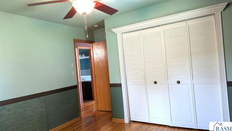312 Maywood Avenue Eagle Lake MN 56024