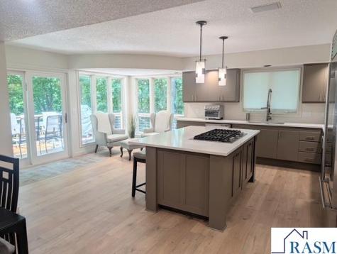 317 Meadow Woods Drive Mankato MN 56001