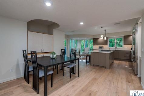 317 Meadow Woods Drive Mankato MN 56001