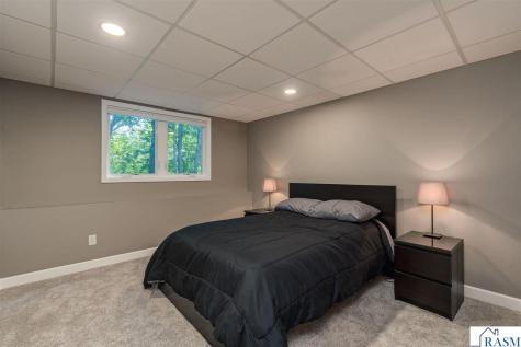 317 Meadow Woods Drive Mankato MN 56001
