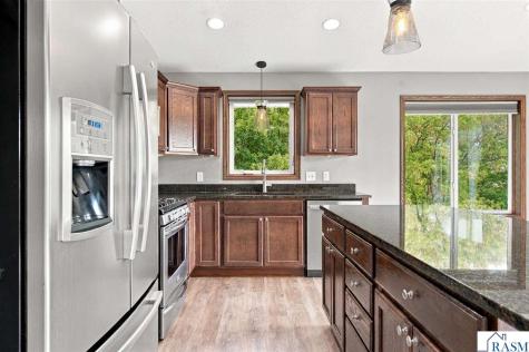822 Deer Path Montgomery MN 56069