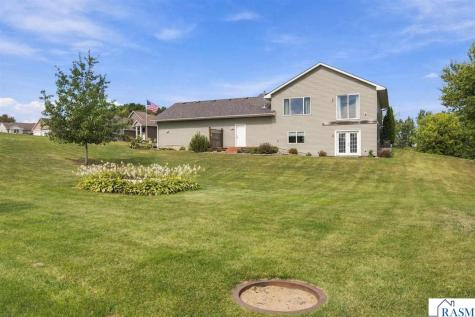 822 Deer Path Montgomery MN 56069