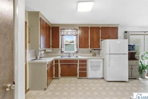 525 Harper Street Mankato MN 56001