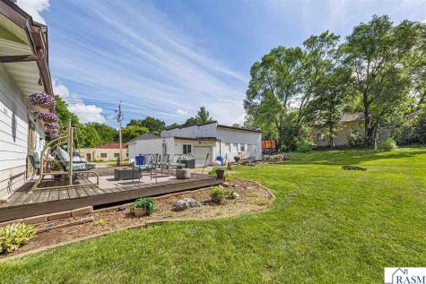 240 N Rice Street Kasota MN 56050
