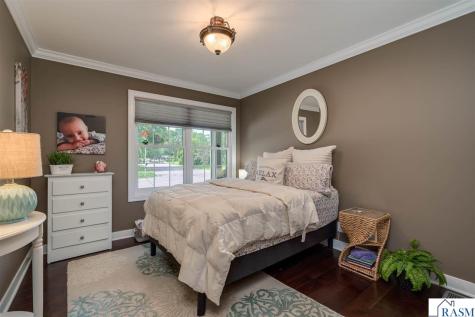 809 Spruce Place St. Peter MN 56082