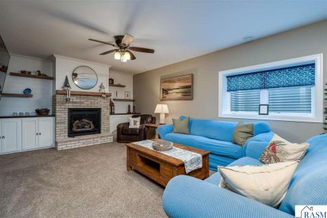 809 Spruce Place St. Peter MN 56082