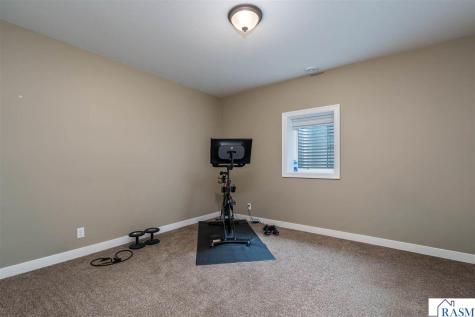 809 Spruce Place St. Peter MN 56082