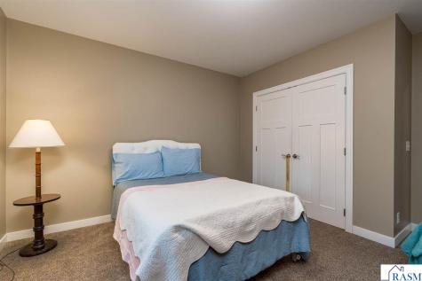 809 Spruce Place St. Peter MN 56082