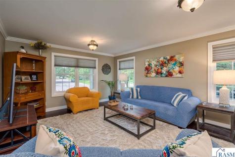 809 Spruce Place St. Peter MN 56082