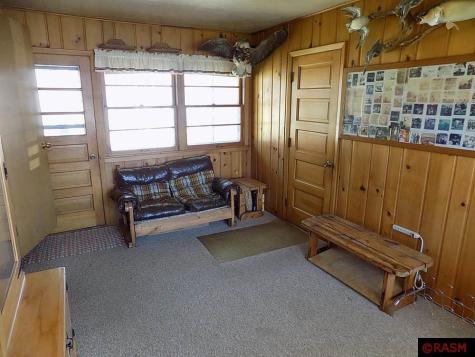 106 5th Street W Winthrop MN 55396