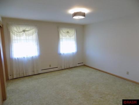 106 5th Street W Winthrop MN 55396