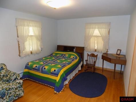 106 5th Street W Winthrop MN 55396