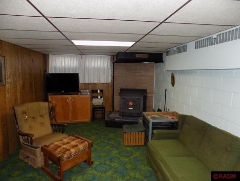 106 5th Street W Winthrop MN 55396