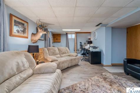 303 N Market Street Janesville MN 56048