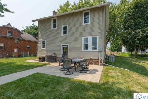 303 N Market Street Janesville MN 56048