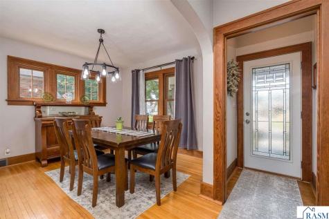 303 N Market Street Janesville MN 56048