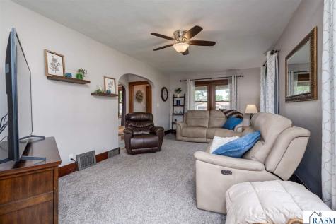 303 N Market Street Janesville MN 56048
