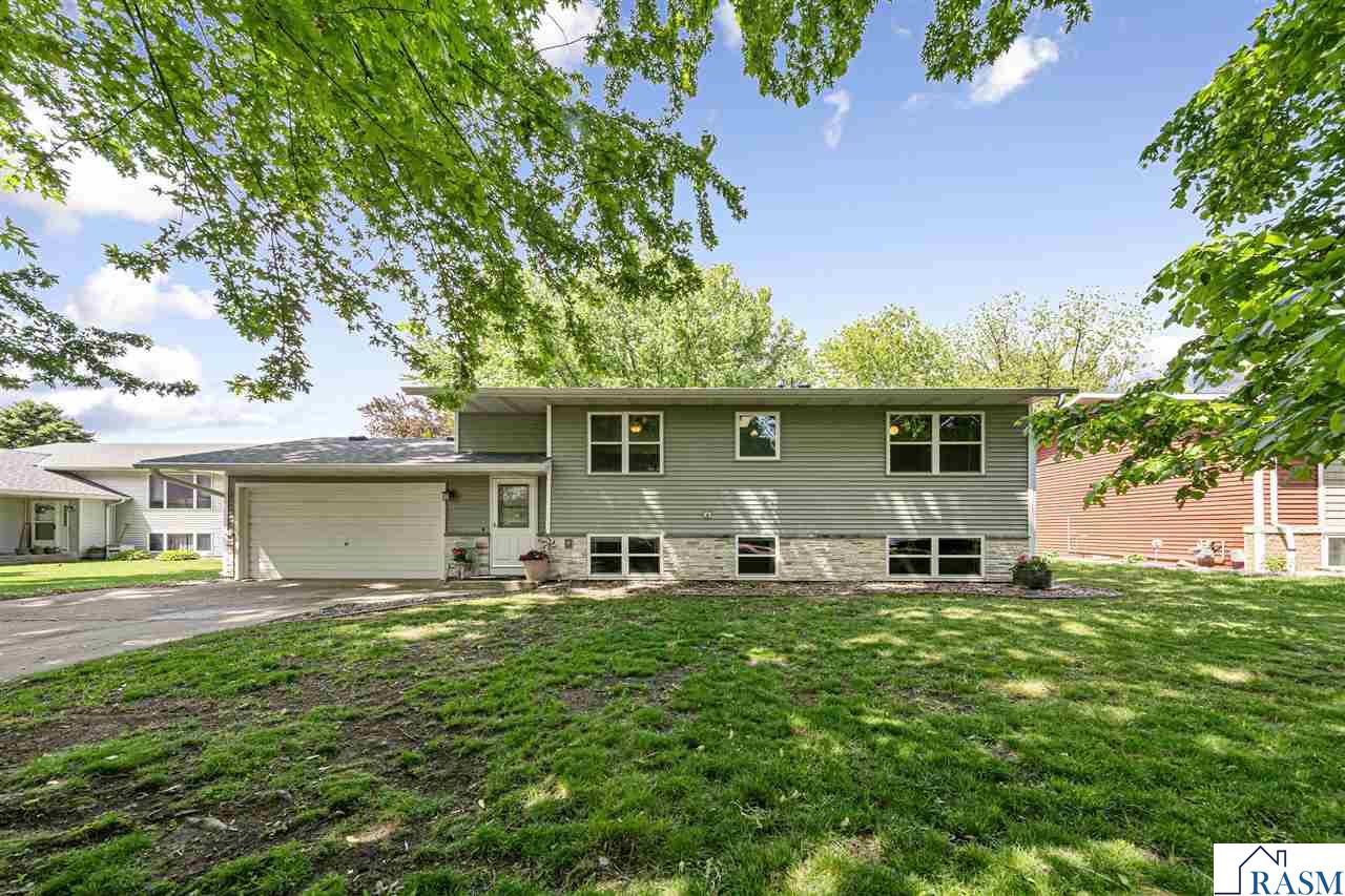 216 Hendricks Lane Janesville MN 56048