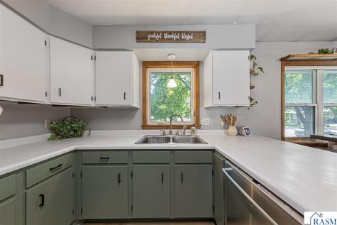 216 Hendricks Lane Janesville MN 56048