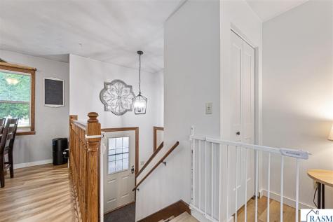 216 Hendricks Lane Janesville MN 56048