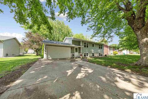 216 Hendricks Lane Janesville MN 56048