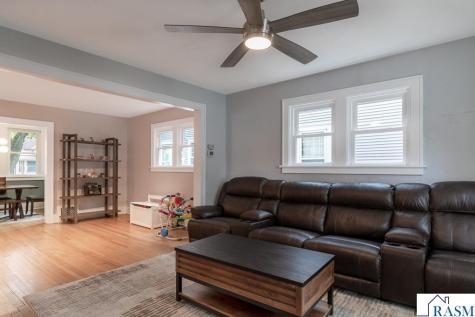 340 Nicollet Avenue North Mankato MN 56003