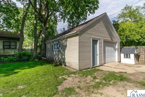 340 Nicollet Avenue North Mankato MN 56003