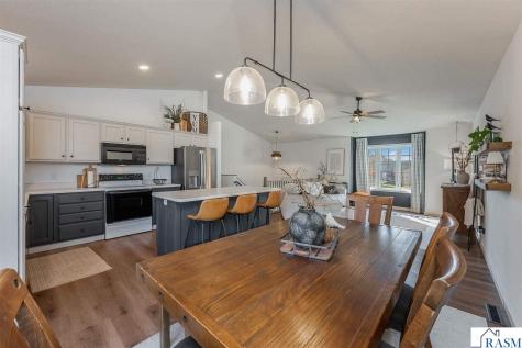 528 Le Sueur Avenue Eagle Lake MN 56024