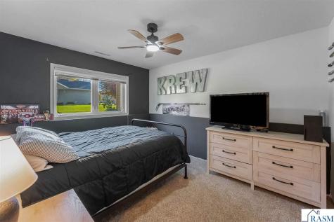528 Le Sueur Avenue Eagle Lake MN 56024