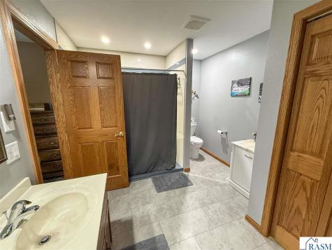 1710 S Franklin New Ulm MN 56073