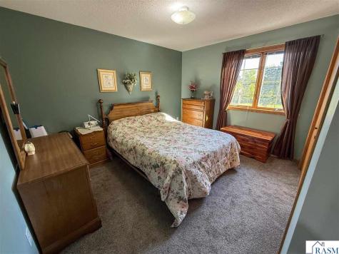 1710 S Franklin New Ulm MN 56073
